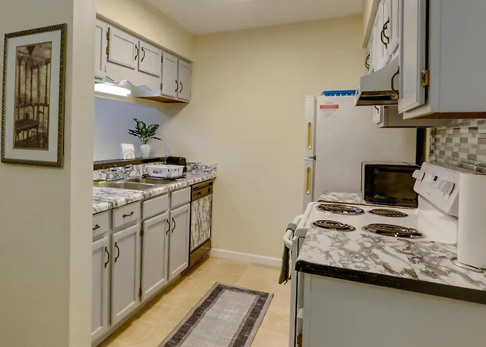 4 Mi To Dtwn: Pet-friendly Abode In Tallahassee! * Tallahassee